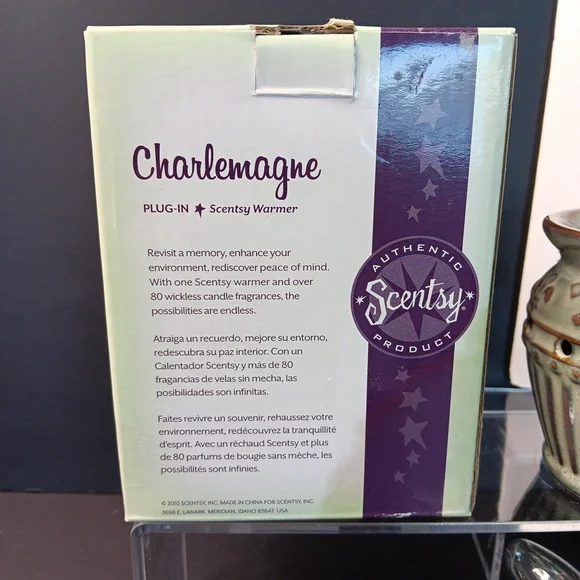 SCENTSY Warmer CHARLEMAGNE Plug-In Warmer Retired Blue/Brown Artisan/Used BOX CN - Picture 16 of 16